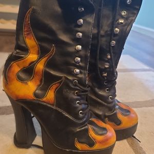 High heel flame boots